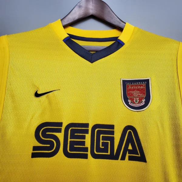 img_5517-ea561574509377ad3e17332634522328-640-0 Camisa Retrô Arsenal Away 1999/2000 Nike Amarela - Imagem 2