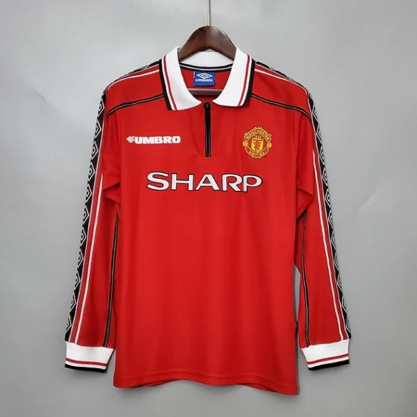 man-utd2-add74977dd57ad286416515017461553-640-0 Camisa Retrô Manchester United Home Manga Longa - 1998/1999 Umbro Vermelha - Imagem 1