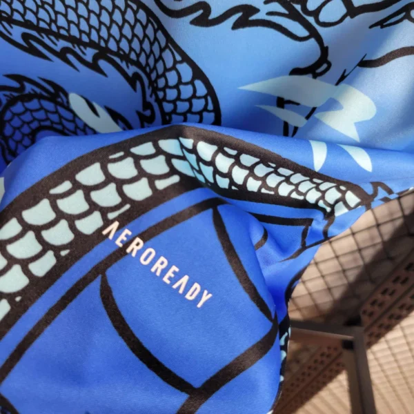 uykyukweew Camisa Real Madrid Edição Especial Versão Torcedor 24/2025 Adidas - Imagem 4