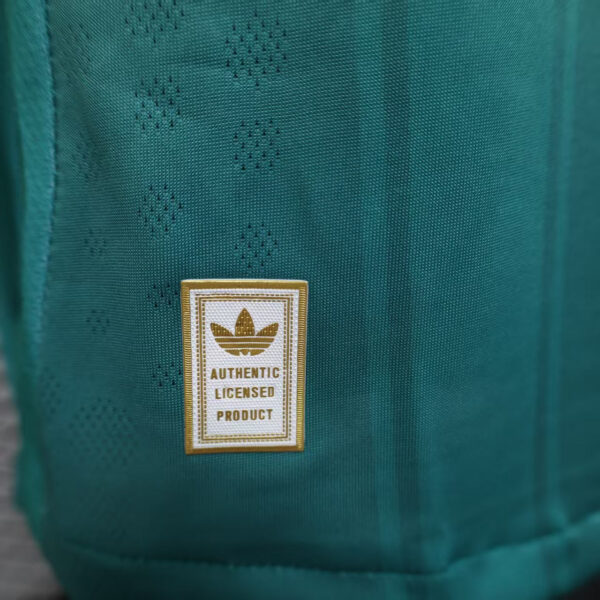 Camisa Liverpool Third Versão Jogador 2025/2026 Verde Adidas - Imagem 8