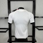 Camisa Liverpool Away Versão Jogador 2025/2026 Branca Adidas - Imagem 4