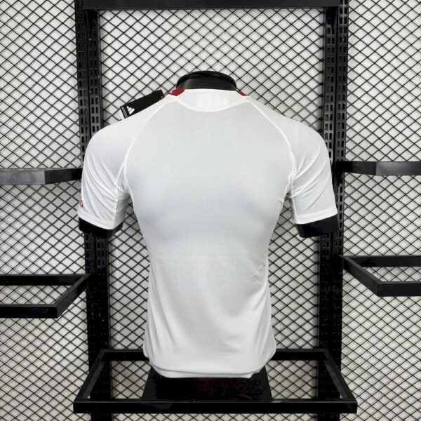 2025062815081514-f573c39bb99441d11717511695559085-1024-1024 Camisa Liverpool Away Versão Jogador 2025/2026 Branca Adidas - Imagem 4