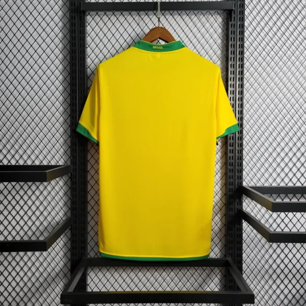 r3t4y5hjytreytsar Camisa Retrô Clássica Seleção Brasileira Brasil – Nike – Amarela – 2006 - Imagem 4
