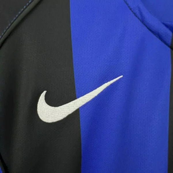 2024112414582879-5c54e1519ee15ba16517355819640314-1024-1024 Camisa Retrô Inter de Milão Home 2004/2005 Nike Total 90 - Imagem 2