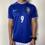 Camisa Retrô Clássica Seleção Brasileira Brasil – Ronaldo 9 – Nike Masculina – Azul – 1998
