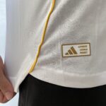 Camisa Real Madrid Home Versão Jogador 2025/2026 Adidas Branca - Imagem 13