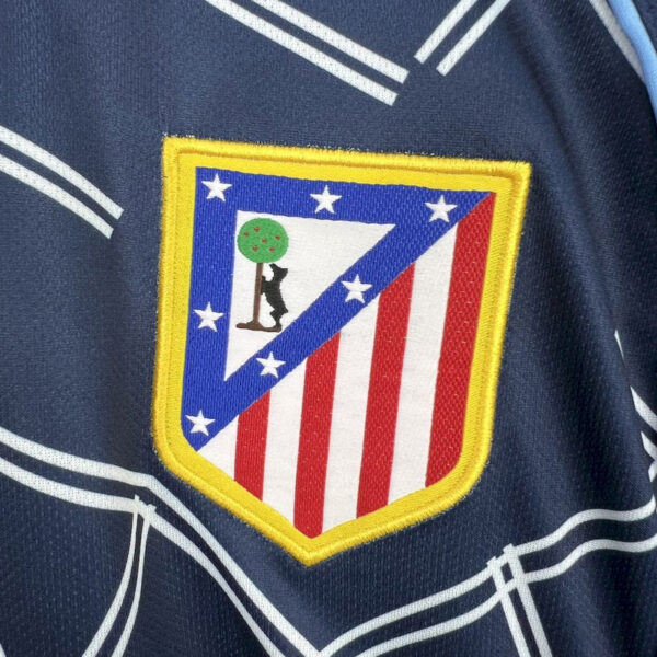 Camisa Retrô Atletico de Madrid Away Especial Spider Torcedor 2004/2005 Nike Total 90 - Imagem 3