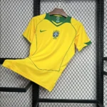 Camisa Retrô Clássica Seleção Brasileira Brasil – Nike – Amarela – 2004 – Total 90 - Imagem 2