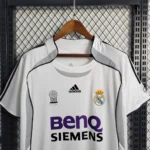 Camisa Retrô Real Madrid Home 2006/2007 Adidas Branca - Imagem 3