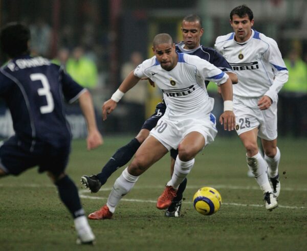 uefa-champions-league-inter-milan-v-fc-porto-1024x838 Camisa Retrô Inter de Milão Away 2004/2005 Nike Total 90 - Imagem 6