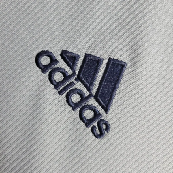 whefuwwwulkehglrklw Camisa Retrô Bayern Munique Away Torcedor 1998/1999 Adidas - Imagem 5