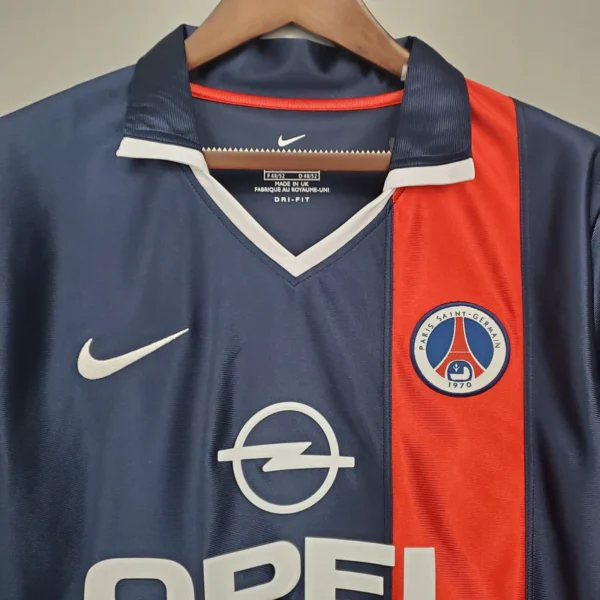 151974f8_800x Camisa Retrô Paris Saint-Germain - PSG Home 2001/2002 - Ronaldinho 10 - Nike - Azul Opel - Imagem 2