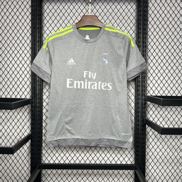 Camisa Retrô Real Madrid Away 2015/2016 Adidas Cinza - Imagem 1