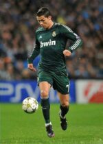 Camisa Retrô Real Madrid Third 2012/2013 Adidas Verde - Imagem 7