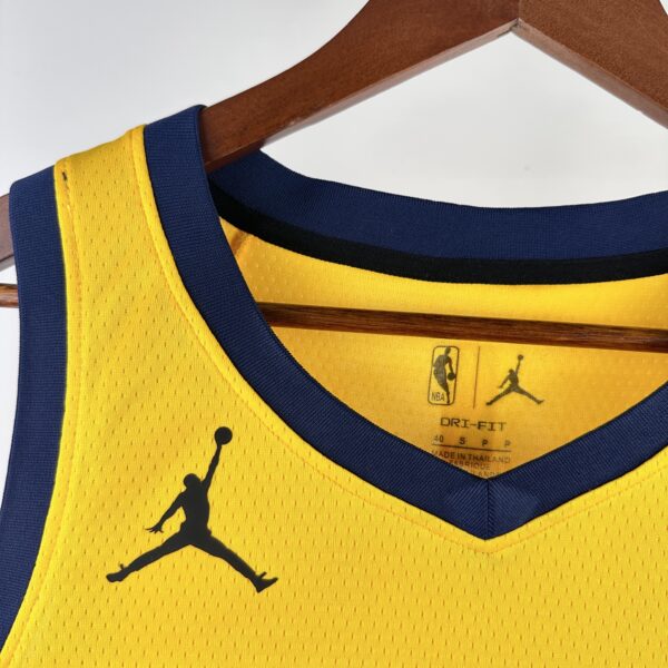 6b0bf9a9 Camiseta Regata Basquete NBA Indiana Pacers 0 Tyrese Haliburton Statement Edition 2025 Amarela Jordan - Imagem 3