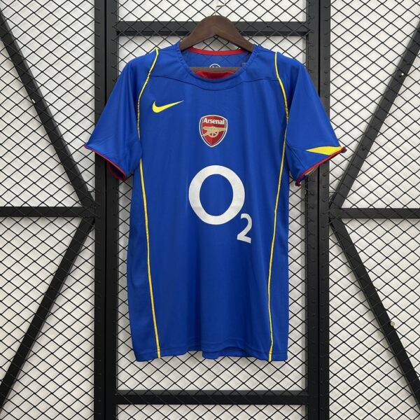 7dec0c85-c99c7fd97c34e5c66417445810645880-1024-1024 Camisa Rêtro Arsenal Away 2004/2005 Nike - Azul - Total 90 - Imagem 1