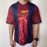 Camisa Barcelona Travis Scott Skeleton Oversized Retrô - 2000/2001 - Azul Grená