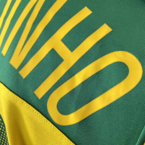 Camisa Retrô Clássica Seleção Brasileira Brasil – Nike – Ronaldinho 10 – Amarela – 2004 – Total 90 - Imagem 13