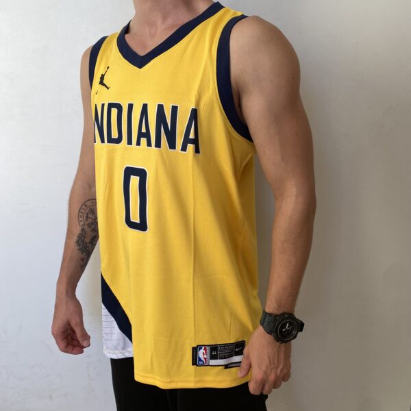 Camiseta Regata Basquete NBA Indiana Pacers 0 Tyrese Haliburton Statement Edition 2025 Amarela Jordan - Imagem 5