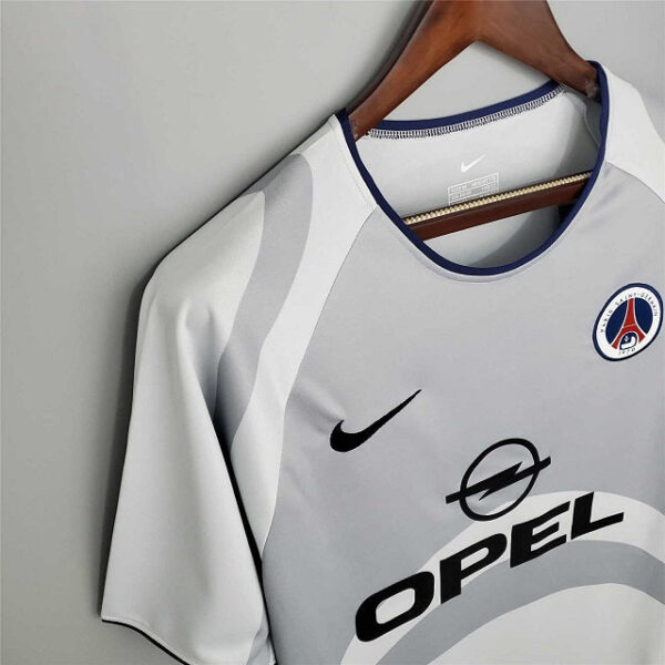 Camisa Retrô Paris Saint-Germain - PSG Away 2001/2002 - Ronaldinho 10 - Nike - Cinza Opel - Imagem 3