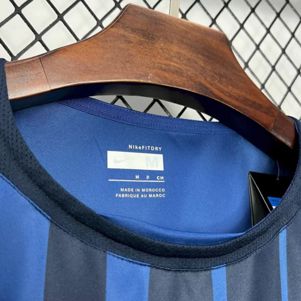 Camisa Retrô Barcelona Away 2004/2005 - Nike - Total 90 - Azul Degradê - Imagem 4