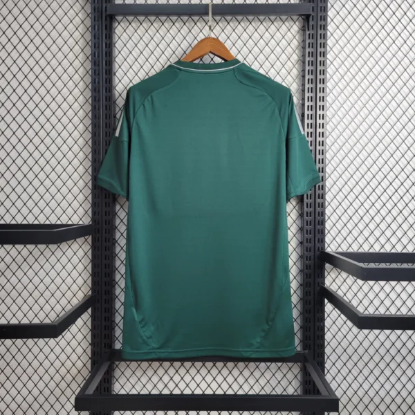 b9b934751-50f5cca2503f0189ab16752736097866-1024-1024 Camisa Retrô Real Madrid Third 2012/2013 Adidas Verde - Imagem 6