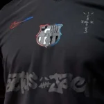 Camisa Barcelona Away Versão Torcedor x Travis Scott - 24/2025 Nike All Black Preta/Nome Preto - Imagem 2