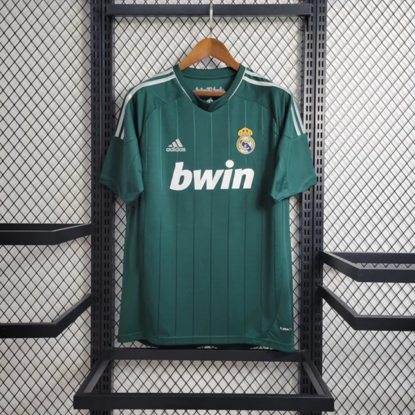 d5eb70811-9639b42ba21fa5752216752736095006-1024-1024 Camisa Retrô Real Madrid Third 2012/2013 Adidas Verde - Imagem 1