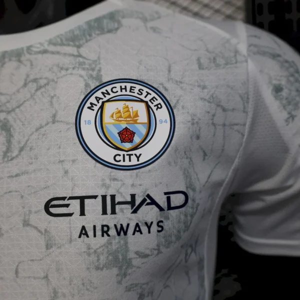 rn-image_picker_lib_temp_0c98575b-8c7a-4721-a673-c1ad7241094e_800x Camisa Manchester City Away Versão Jogador 25/2026 Puma - Imagem 3