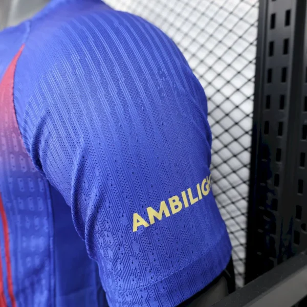 Camisa Barcelona Home Versão Jogador 2025/2026 - Nike - Azul Grená - Imagem 3