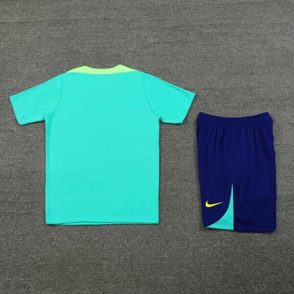 1bdbab47-74888b9fe42e4234bf17366876828818-1024-1024 Conjunto Camisa e Calção Treino Brasil Torcedor 2025 Nike - Imagem 5