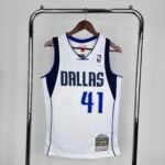 Camiseta Regata Basquete NBA Dallas Mavericks 6 Dirk Nowitzki Mitchell & Ness Branca 2010/11