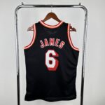 Camiseta Regata Basquete NBA Miami Heat 6 LeBron James Mitchell & Ness Preta 2013/14 - Imagem 4