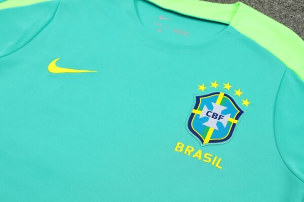 753ffd46-c8f619b85c887d03cf17366876820529-1024-1024 Conjunto Camisa e Calção Treino Brasil Torcedor 2025 Nike - Imagem 6