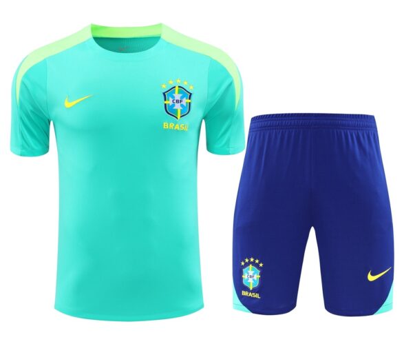 7c099653-aa78e377be037a37e717366876802090-1024-1024 Conjunto Camisa e Calção Treino Brasil Torcedor 2025 Nike - Imagem 2