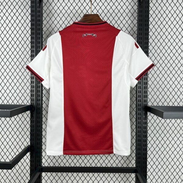 camisa-ajax-25-26-home-2025-2026-titular-branca-vermelha-masculina-modelo-fan-torcedor-henderson-weghorst-klaassen-2-011def95d4ec1ce36e17496692087761-1024-1024 Camisa Ajax Home Versão Torcedor 25/2026 Vermelha Adidas - Imagem 5