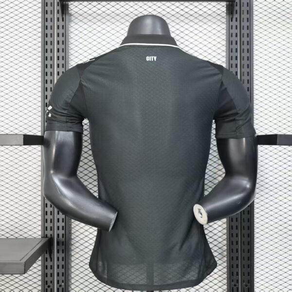 d4e8622c Camisa Manchester City 4Th Versão Jogador 25/2026 Preta Puma - Imagem 10