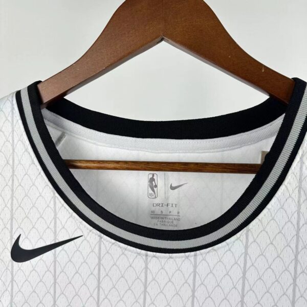 1c6ba289 Camiseta Regata Basquete NBA Orlando Magic City Edition 2025 Nike - Imagem 2