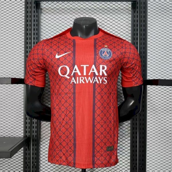 2025062817473585-8cae978b1957fa958117511663531857-1024-1024 Camisa Paris Saint-Germain - PSG Especial Comemorativa Versão Jogador 2025/26 Vermelha Nike - Imagem 1