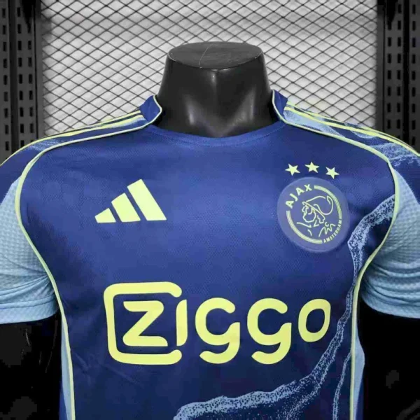 2025070817403834-acabcb9c4eeb349ba117520013355696-1024-1024.jpep Camisa Ajax Away Versão Jogador 25/2026 Azul Adidas - Imagem 2