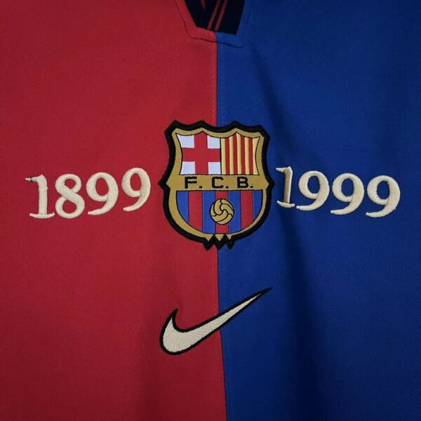 5f62d4f9-389fe4a226447cc84217398969444102-1024-1024 Camisa Retrô Barcelona 100th Aniversário 1999 Nike - Imagem 3