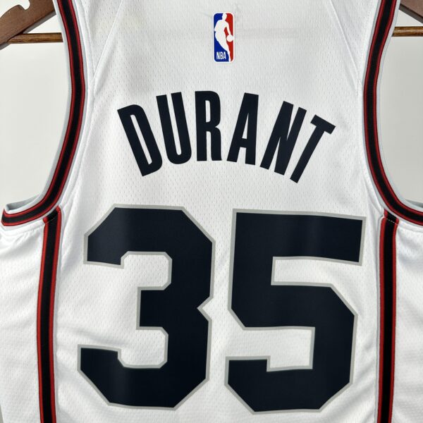 66bb2c92 Camiseta Regata Basquete NBA Houston Rockets City 7 Durant Edition Branca 2025 Nike - Imagem 6