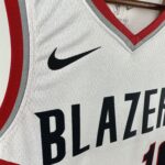 Camiseta Regata Basquete NBA Portland Trail Blazers Association Edition 2025 Branca Nike - Imagem 2