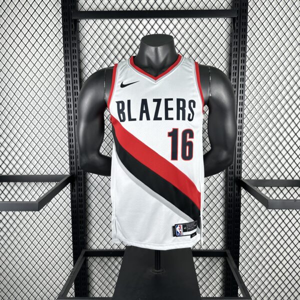 Camiseta Regata Basquete NBA Portland Trail Blazers Association Edition 2025 Branca Nike - Imagem 1