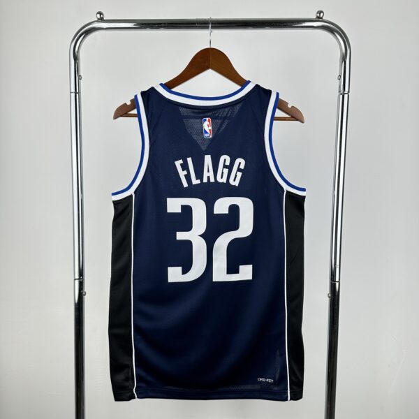 8a31d5f2 Camiseta Regata NBA Dallas Mavericks 32 Flagg Statement Edition Azul Marinho 2025 Jordan - Imagem 11