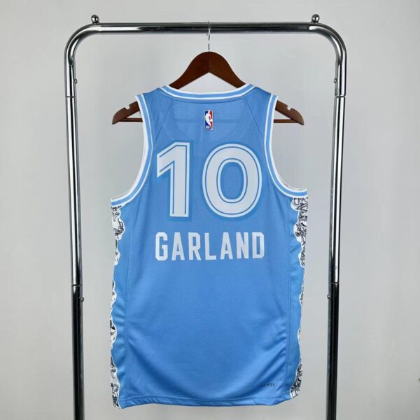 945d14fd Camiseta Regata NBA Cleveland Cavaliers 10 Garland City Edition 2025 Azul Nike - Imagem 13