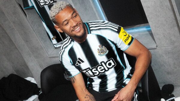 Camisa Newcastle United Home Versão Jogador 25/2026 Adidas - Imagem 7