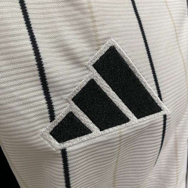 IMG_5698 Camisa Juventus Baseball US Pack 2025/26 Adidas Branco - Imagem 4