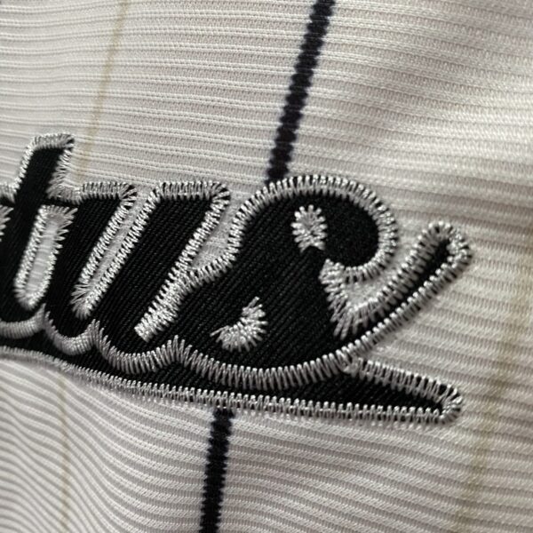 IMG_5710 Camisa Juventus Baseball US Pack 2025/26 Adidas Branco - Imagem 19