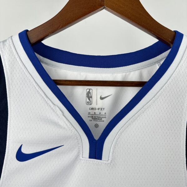 Camiseta Regata NBA Dallas Mavericks 32 Flagg Association Edition Branca 2025 Nike - Imagem 3
